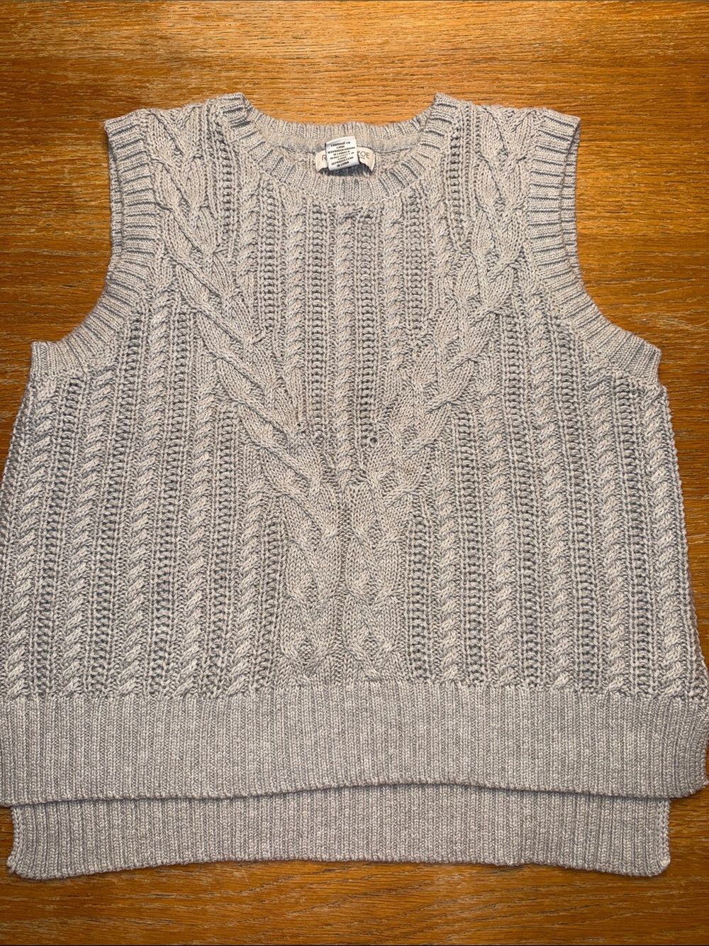 Rachel Zoe Pale Gray Cable Knit Sleeveless V-Neck Sweater Vest